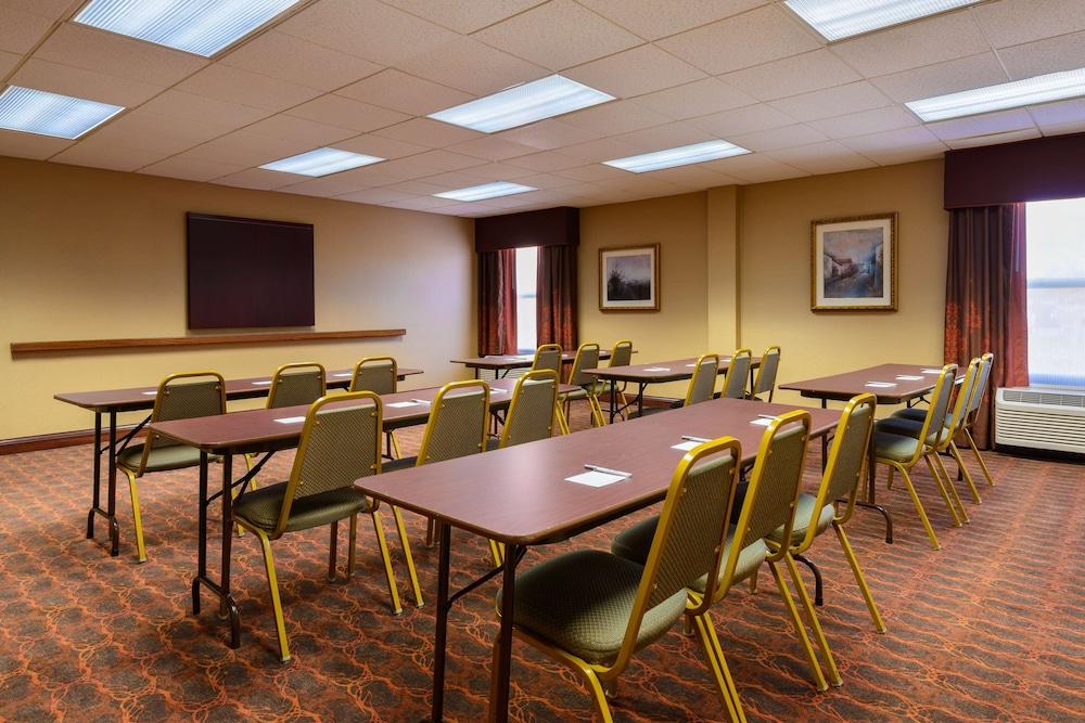 Hampton Inn Mount Vernon Eksteriør bilde